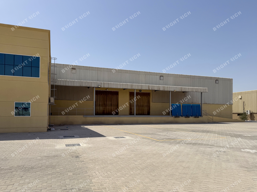 Grid 9 Warehouse - 4
