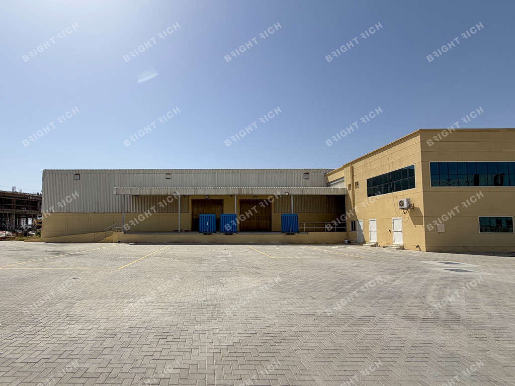 Grid 9 Warehouse - 3