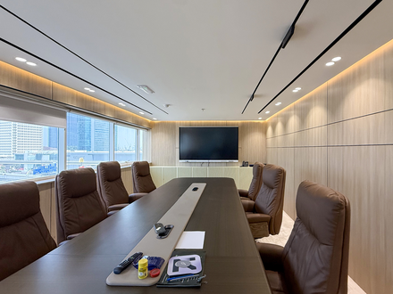 Офис 2nbsp981 sqft - 3