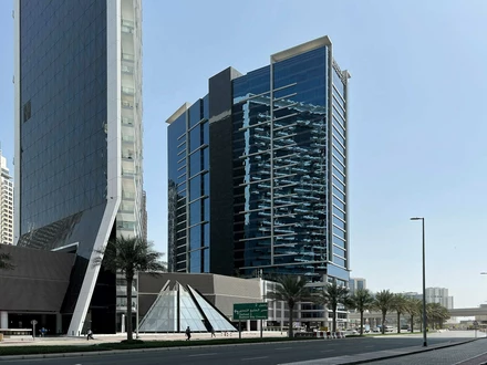 The Metropolis Tower в Дубае - 0