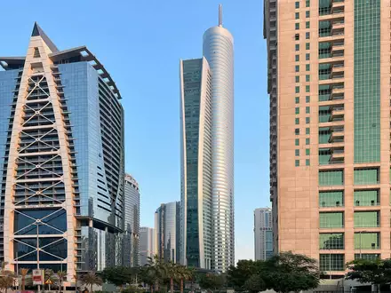 Almas Tower в Дубае - 0