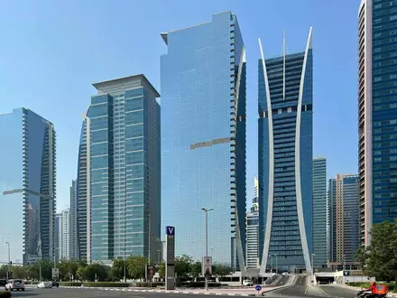 Jumeirah Business Center 2 в Дубае - 0