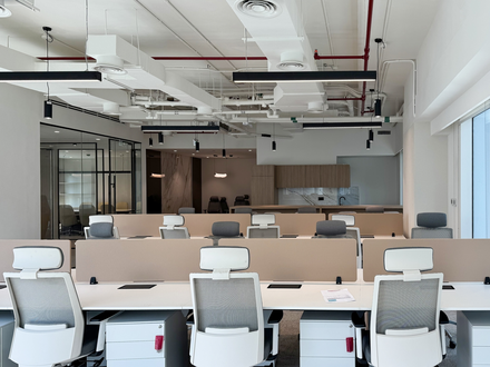 Офис 1nbsp727 sqft - 1