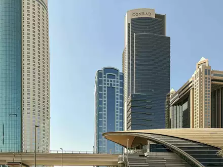 API World Centre в Дубае - 1