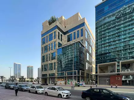 Bay Square Building 12 в Дубае - 1