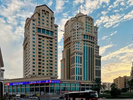 Palace Tower 1 in Dubai - 1