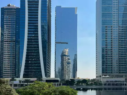 Jumeirah Business Center 2 в Дубае - 1