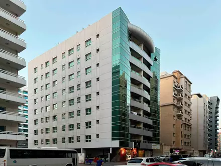 Al Bader Building в Абу-Даби - 2