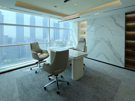 Офис 5nbsp142 sqft - 3