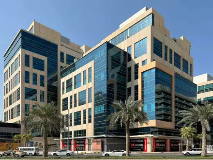 Bay Square Building 8 в Дубае - 3