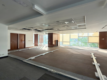 Офис 9nbsp919 sqft - 1