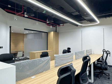 Офис 2nbsp724 sqft - 3