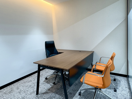 Офис 2nbsp724 sqft - 5