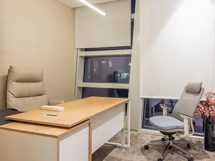 Офис 10nbsp546 sqft - 5