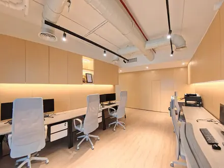 Офис 5nbsp148 sqft - 4