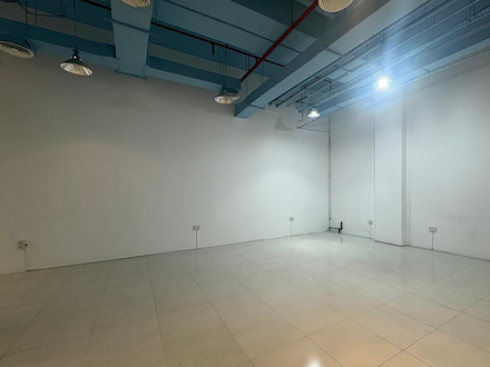 Офис 970 sqft - 1