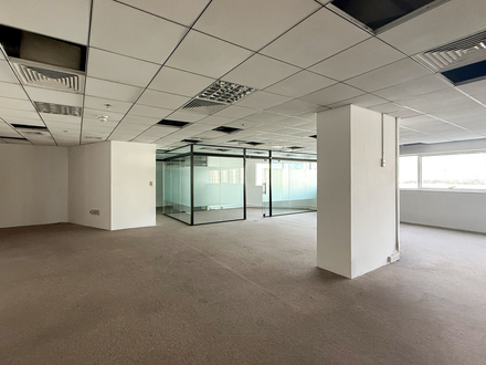Офис 1nbsp625 sqft - 5