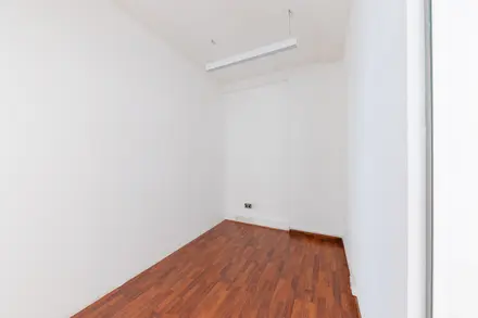 Офис 1nbsp2993 sqft - 5