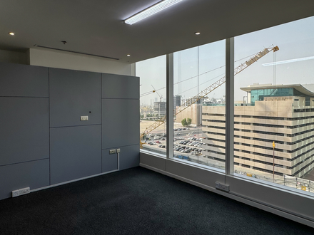 Офис 1nbsp205 sqft - 5