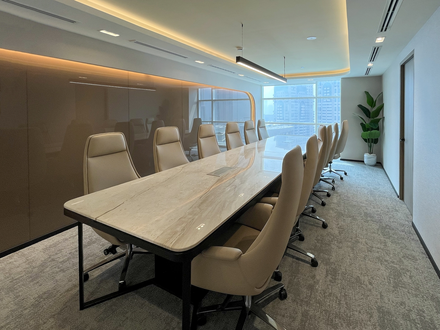 Офис 5nbsp142 sqft - 2