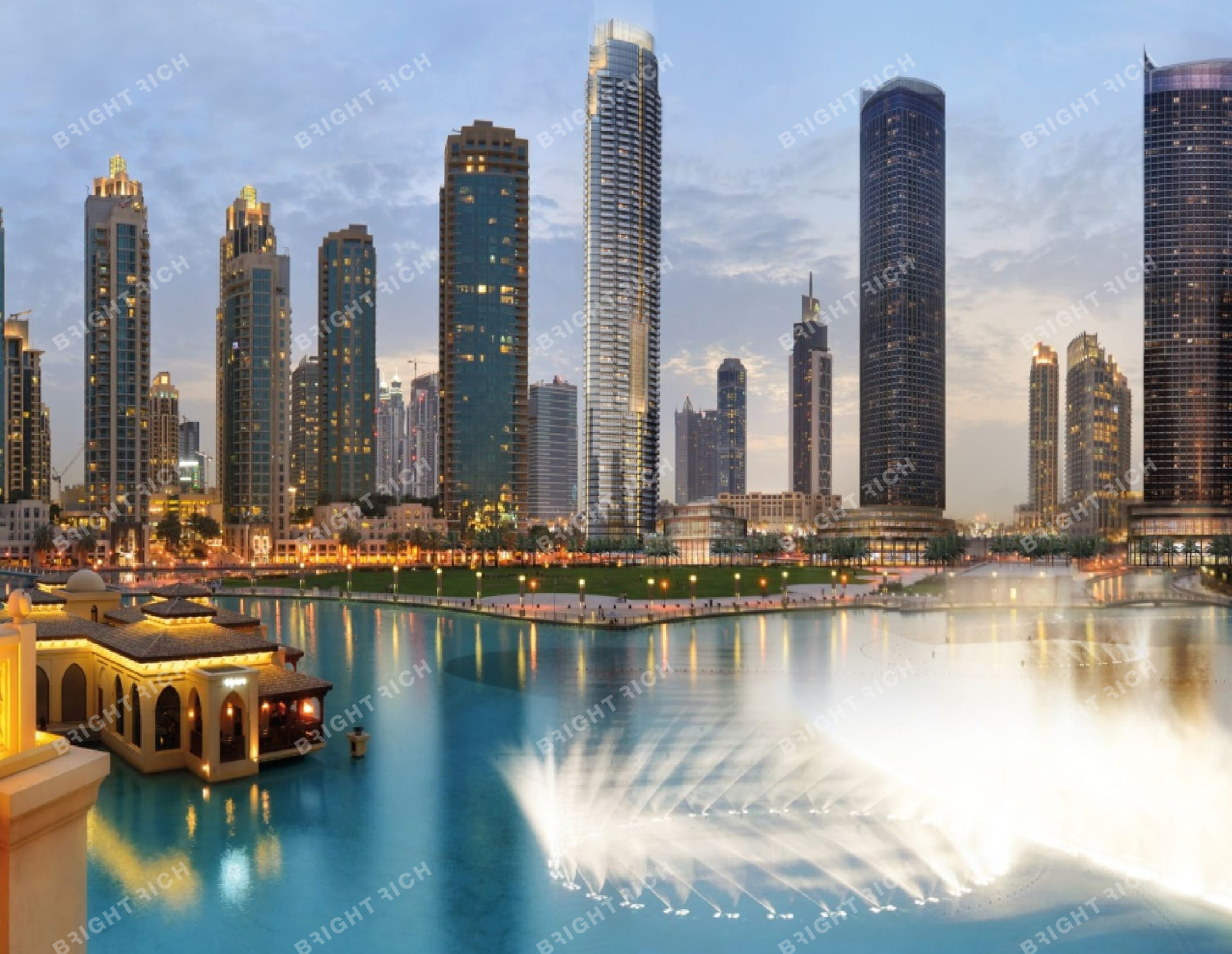 Opera Grand, apart complex in Dubai - 1