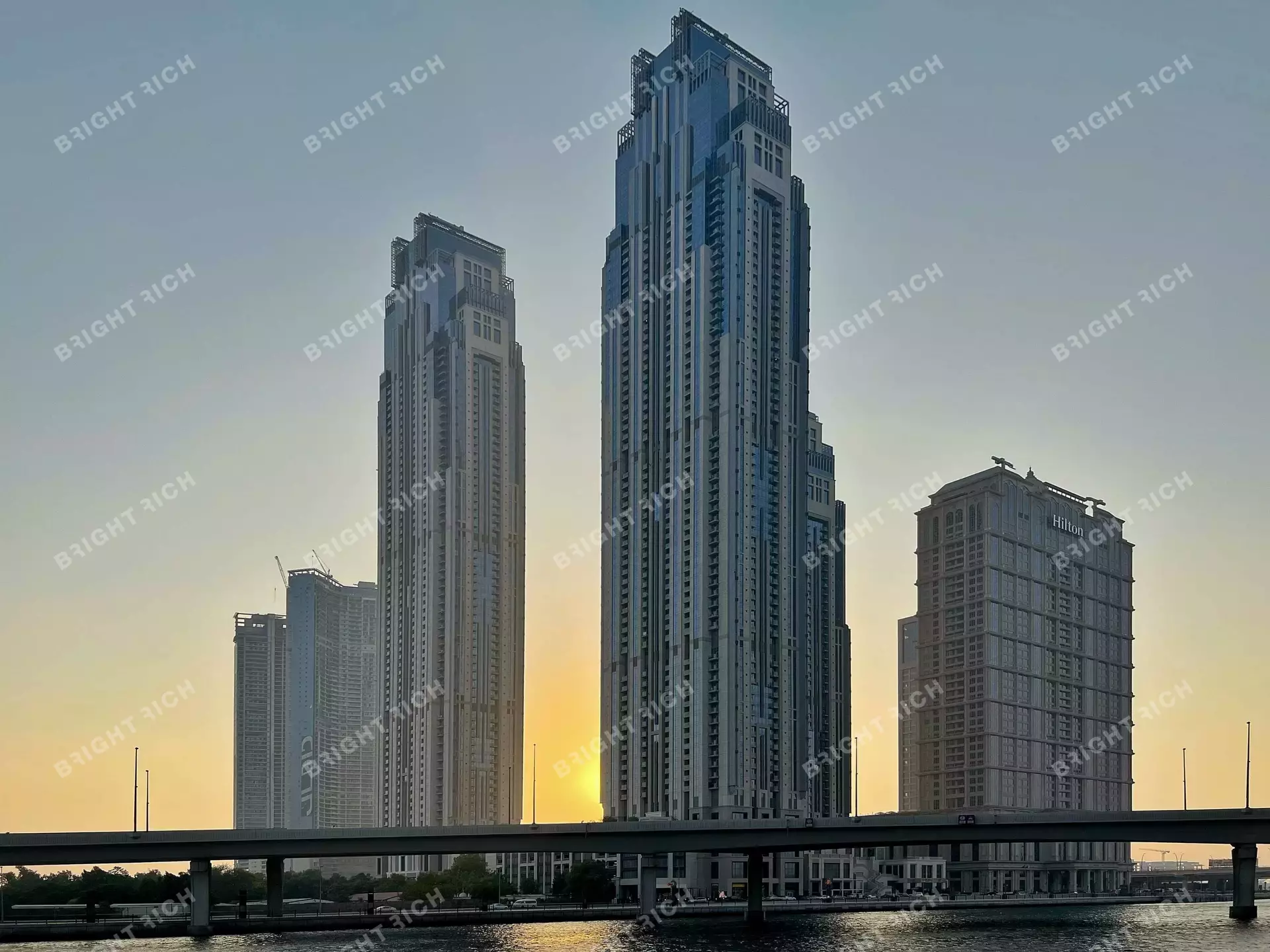 Amna Tower, apart complex in Dubai - 1