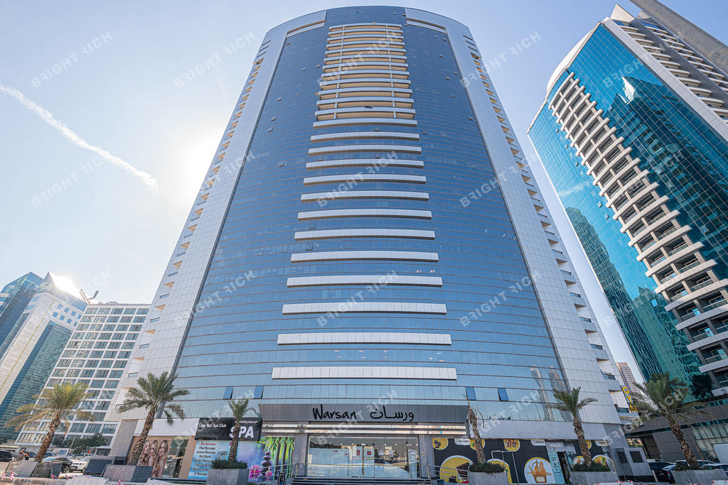 Al Warsan Building in Dubai