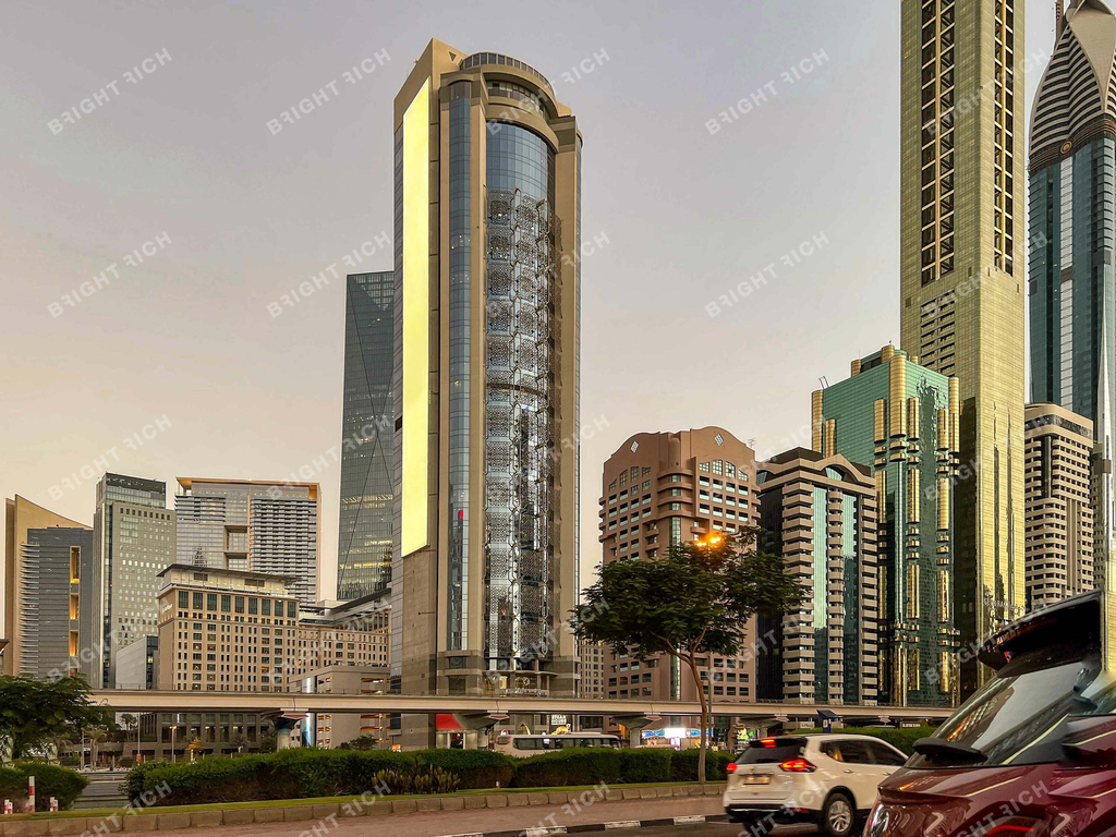 Al Saqr Business Tower в Дубае