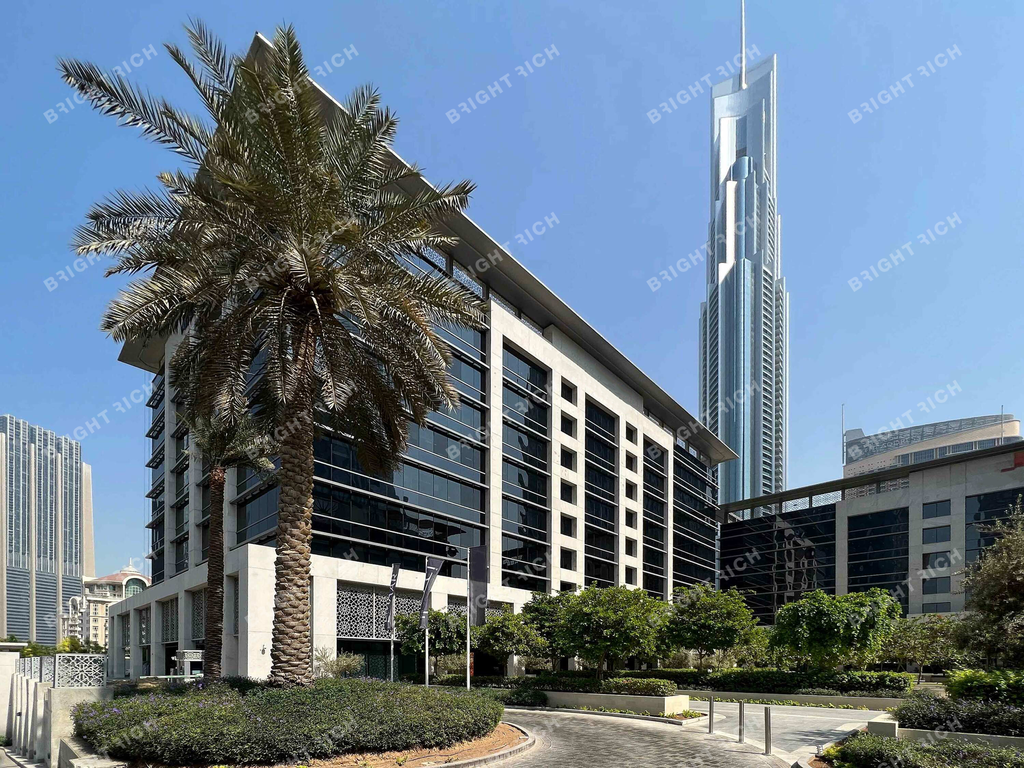 Emaar Square Building 6 в Дубае