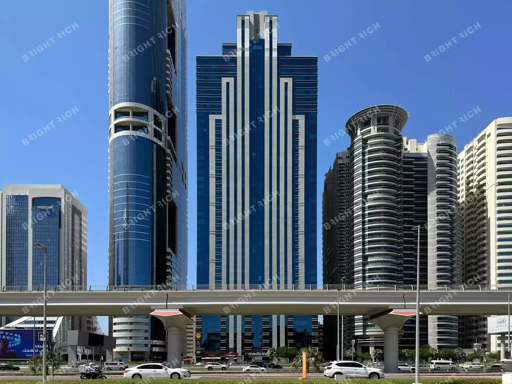 Latifa Tower в Дубае