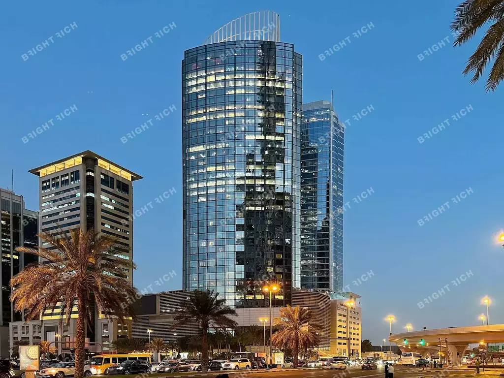 Media One Tower в Абу-Даби