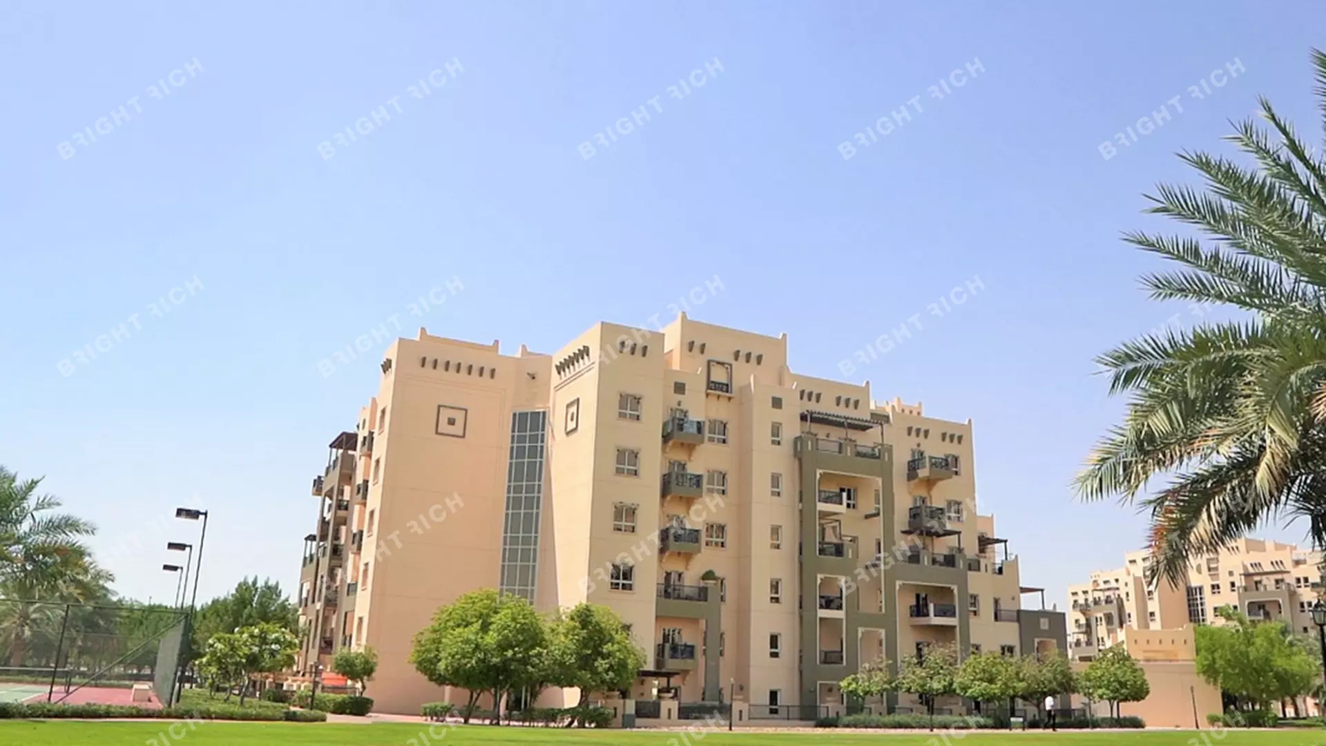 Remraam, apart complex in Dubai
