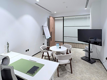 Сервисный офис 450 sqft - 0