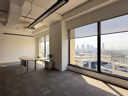 Офис 1nbsp266 sqft - 5